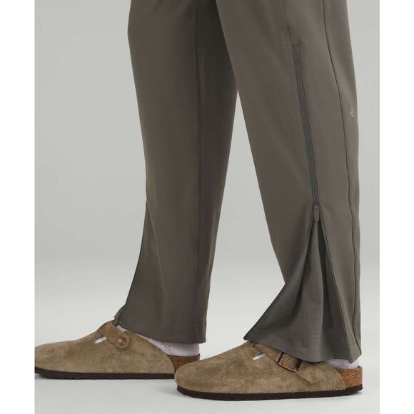 Lululemon Everlux High-Rise Zip-Leg Track Pant Size 6 Grey Sage Green Jogger - Picture 4 of 10